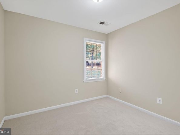 1043 Margate Court 1043A, Sterling VA 20164