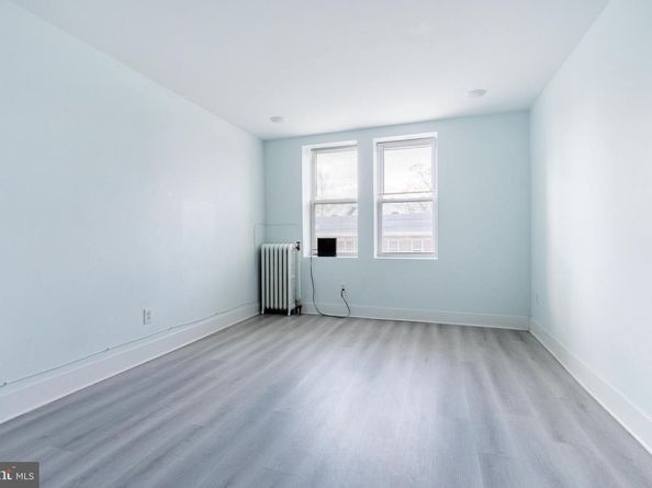 4725 Chester Avenue, Philadelphia PA 19143