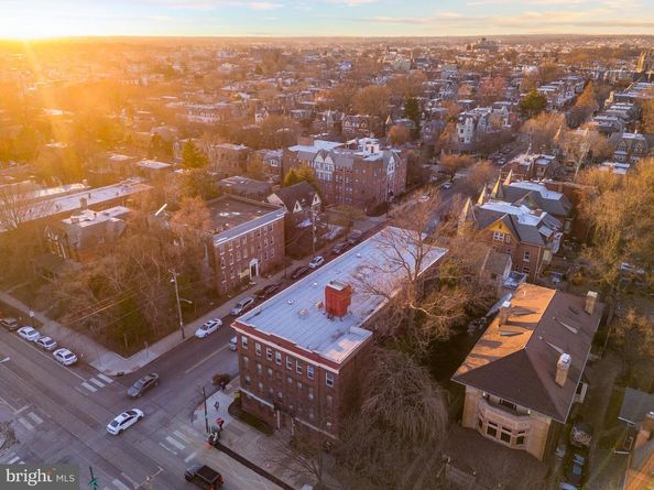 4725 Chester Avenue, Philadelphia PA 19143