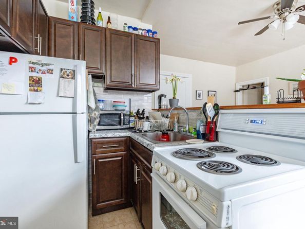 4725 Chester Avenue, Philadelphia PA 19143