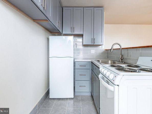 4725 Chester Avenue, Philadelphia PA 19143