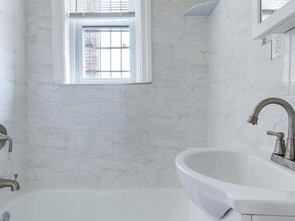 4725 Chester Avenue, Philadelphia PA 19143