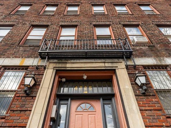 4725 Chester Avenue, Philadelphia PA 19143