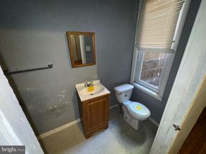 5551 W Thompson Street, Philadelphia PA 19131