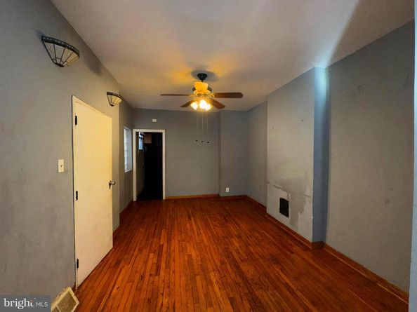 5551 W Thompson Street, Philadelphia PA 19131