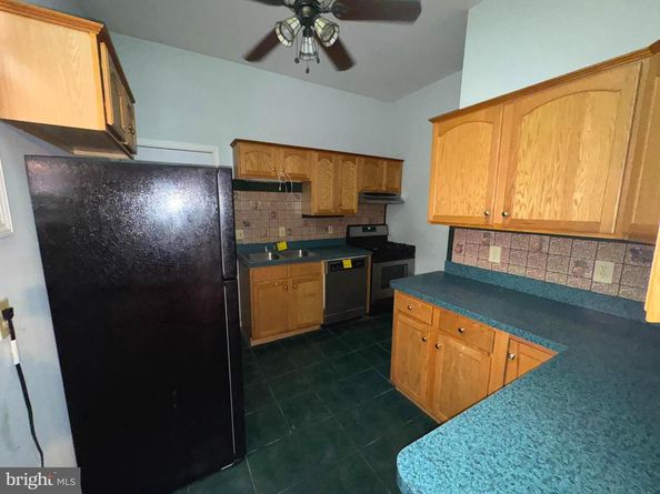 5551 W Thompson Street, Philadelphia PA 19131