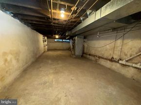 5551 W Thompson Street, Philadelphia PA 19131