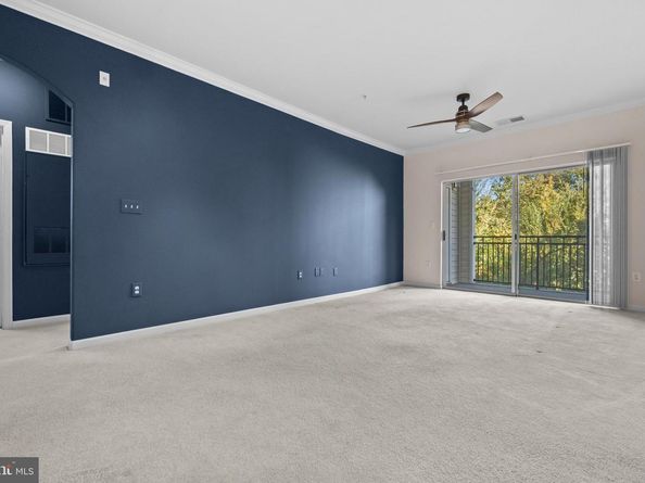 12925 Centre Park Circle 304, Herndon VA 20171