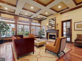 12925 Centre Park Circle 304, Herndon VA 20171