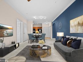 12925 Centre Park Circle 304, Herndon VA 20171