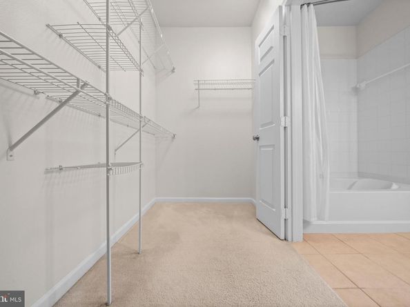 12925 Centre Park Circle 304, Herndon VA 20171