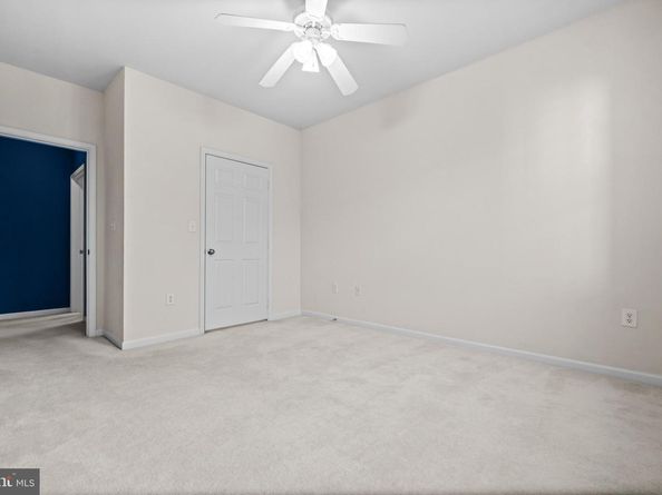 12925 Centre Park Circle 304, Herndon VA 20171