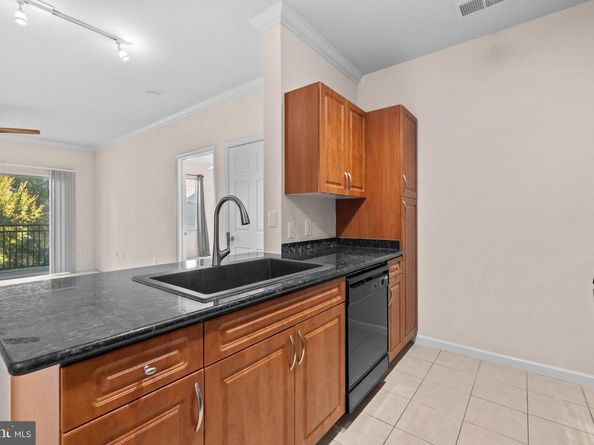 12925 Centre Park Circle 304, Herndon VA 20171