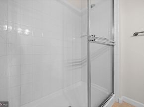 12925 Centre Park Circle 304, Herndon VA 20171