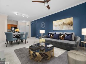 12925 Centre Park Circle 304, Herndon VA 20171