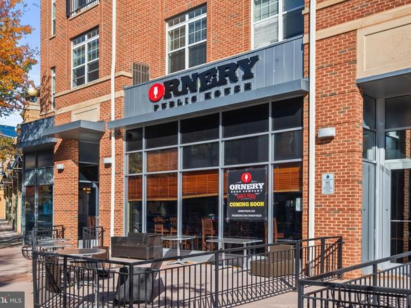 12925 Centre Park Circle 304, Herndon VA 20171