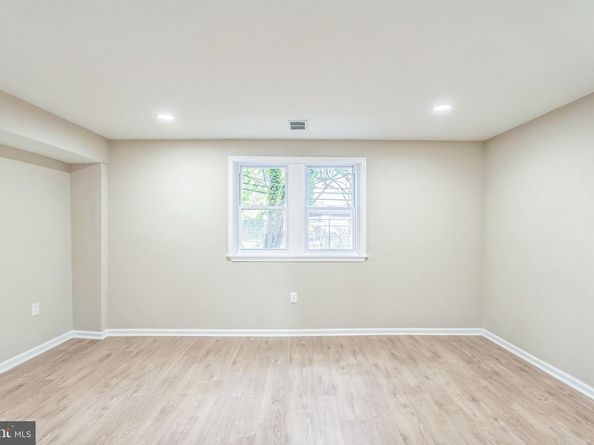 5734 Harbison Avenue, Philadelphia PA 19135