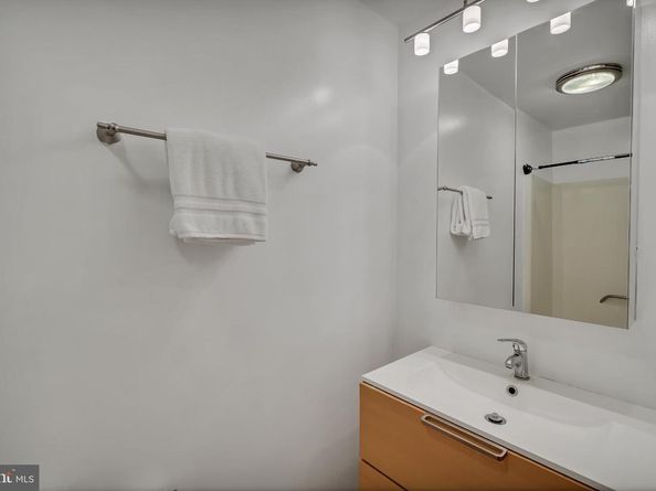 11604 Ivystone Court 06, Reston VA 20191