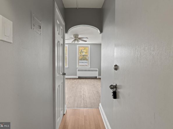 32 S Macdade Boulevard, Glenolden PA 19036