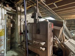 32 S Macdade Boulevard, Glenolden PA 19036