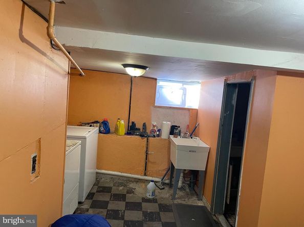 2913 S 62nd Street, Philadelphia PA 19142