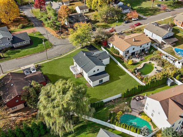 100 E Endfield Road, Feasterville Trevose PA 19053