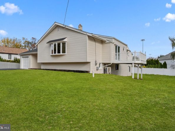 100 E Endfield Road, Feasterville Trevose PA 19053