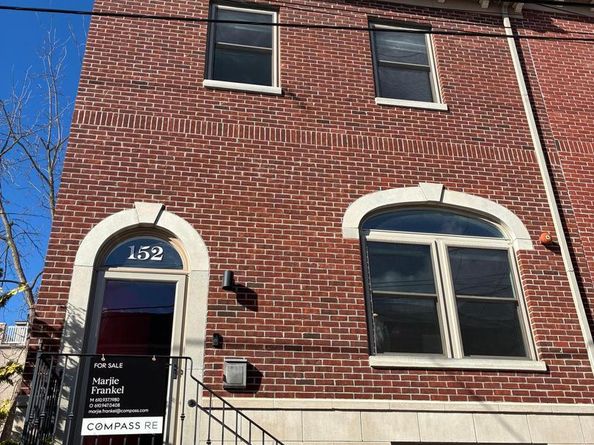 152 Carson Street, Philadelphia PA 19127