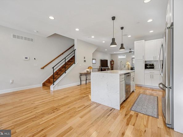 152 Carson Street, Philadelphia PA 19127