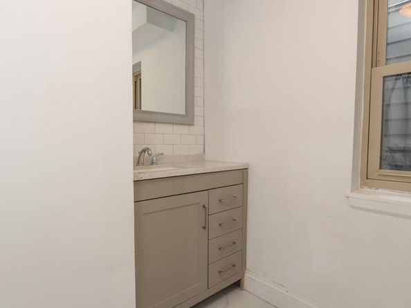 617 S 7TH Street C, Philadelphia PA 19147