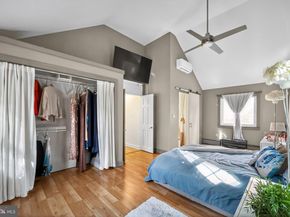 575 W Valley Road, Wayne PA 19087