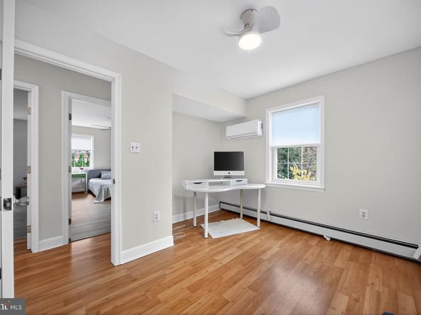 575 W Valley Road, Wayne PA 19087