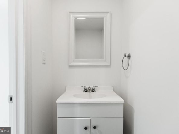 444 Durfor Street, Philadelphia PA 19148