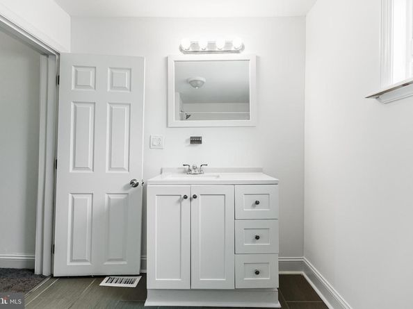 444 Durfor Street, Philadelphia PA 19148