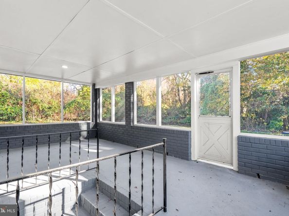 5527 Bouffant Boulevard, Alexandria VA 22311