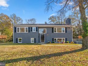 5527 Bouffant Boulevard, Alexandria VA 22311