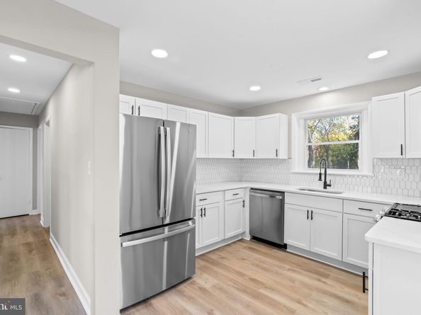 5527 Bouffant Boulevard, Alexandria VA 22311