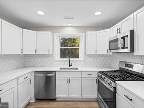 5527 Bouffant Boulevard, Alexandria VA 22311