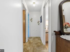 5 Glen Drive, Yardley PA 19067