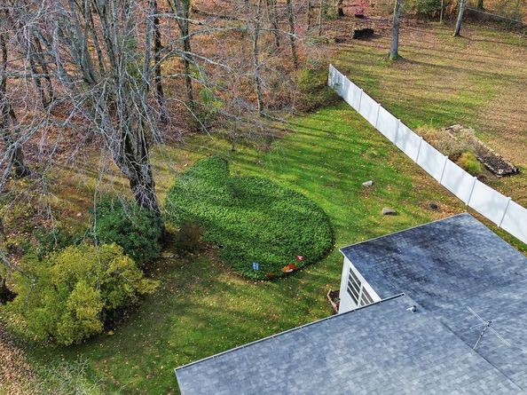 5 Glen Drive, Yardley PA 19067