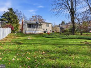 5 Glen Drive, Yardley PA 19067