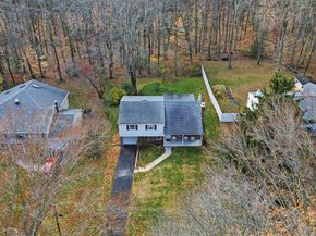 5 Glen Drive, Yardley PA 19067