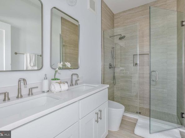 4347 Harrison Street NW 4, Washington DC 20015