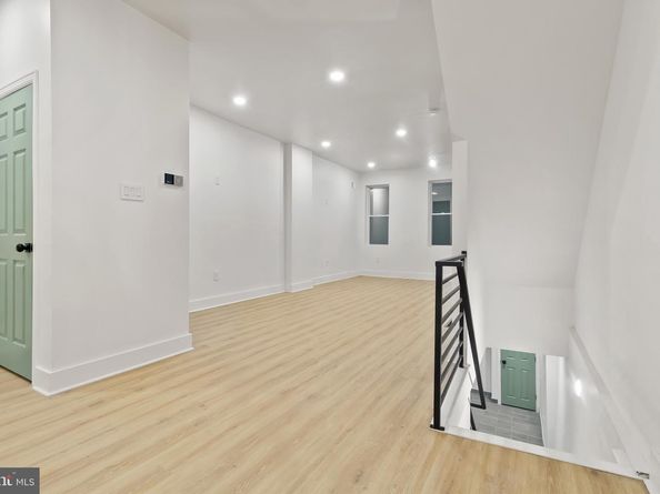 5214 W Jefferson Street, Philadelphia PA 19131