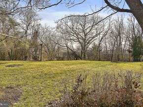 801 N Howard Street 303, Alexandria VA 22304