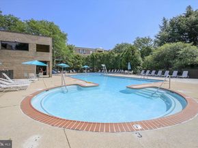 801 N Howard Street 303, Alexandria VA 22304