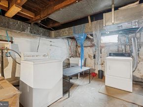 933 Cantrell Street, Philadelphia PA 19148