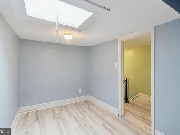 933 Cantrell Street, Philadelphia PA 19148