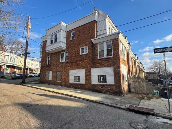 5951 Kemble Avenue, Philadelphia PA 19138