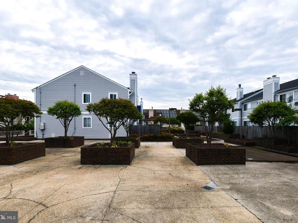 49 Hawthorne Court NE, Washington DC 20017